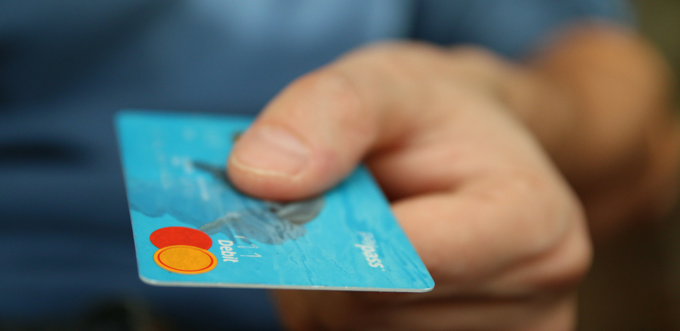 Ce îi determină pe oameni să cumpere?